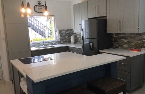 Bridgetown Condo | Moonshine 316 Rockley Golf Club