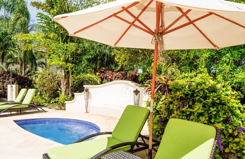 Mullins House | NEW LISTING!! 5 minutes walk to Mullins Beach, Begona House. Luxury Villa
