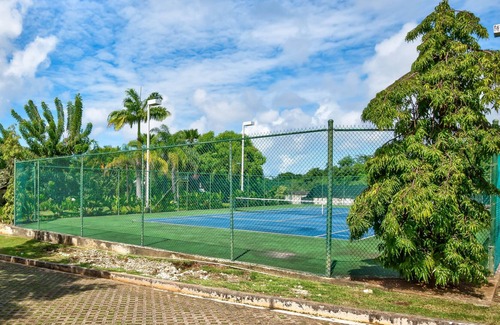 Mullins House | NEW LISTING!! 5 minutes walk to Mullins Beach, Begona House. Luxury Villa