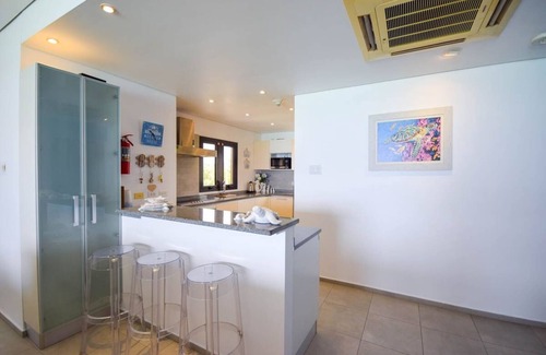 Saint Lawrence Apartment | Ocean Reef 203 3 Bedroom Apts by Bluescape