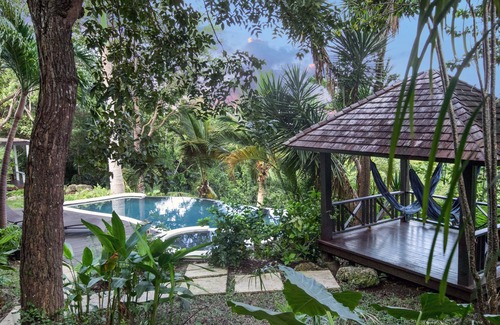 White Hall House | Ocean Views, TropicalRetreat, Family, Multi Villa Property, Infinity Edge Pool