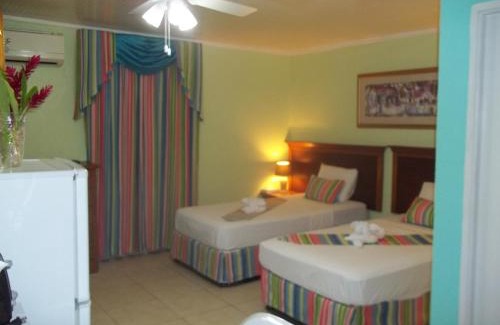Worthing Hotel | Palm Garden Hotel Barbados