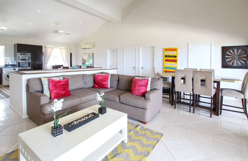Weston Apartment | Penthouse with ocean views and pool - Lantana 4 (3 bed)