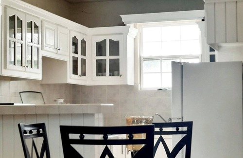 St. Lawrence Gap Apartment | Private Patio Upstairs Condo Suite at Mangoville