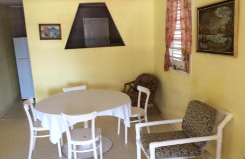 Hill Crest House | Rest Haven Beach Cottages