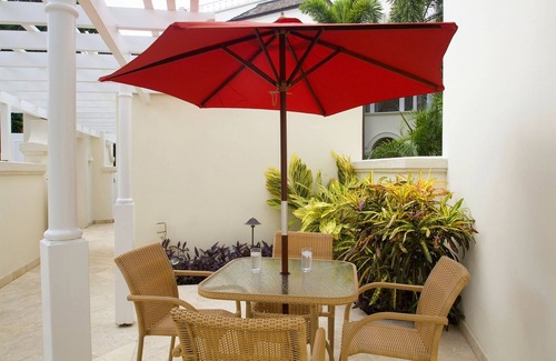 Little Battaleys Apartment | Schooner Bay 108 | a luxurious 1-bedroom apartment on the West Coast of Barbados