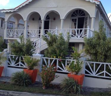 Silver Sands Apartment | Sea Shells Villa