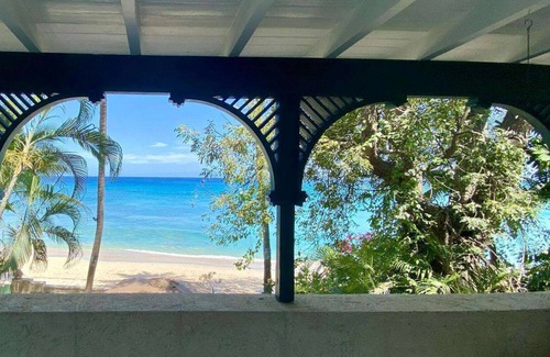 Gibbs Bay Villa | Seascape Villa (3/4 Rooms)