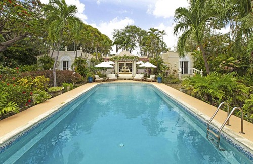 Weston House | Shangri La is a stately single storey holiday villa in Barbados that sleeps up to eight guests