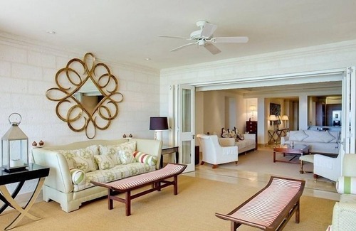 Old Trees Bay Apartment | Smugglers Cove 1 Luxury apartment