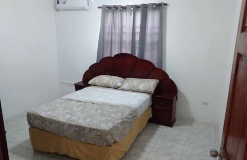 Ocean City House | Spacious 2 bedroom near Foul Bay with free parking
