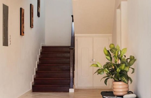Graeme Hall Park House | Spacious 3 bedroom holiday home, perfect getaway