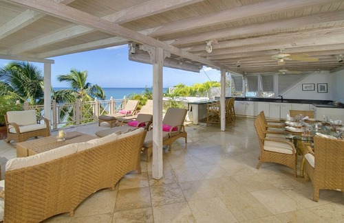Reeds Bay Villa | Stunning 3 bedroom penthouse apartment with direct beach access at Reeds Bay