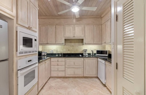 Mullins Villa | Superb 2 bedroom villa with own pool in Mullins