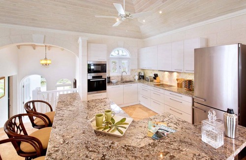Merlin Bay Villa | Villa ∙ 3 bedrooms ∙ 6 guests