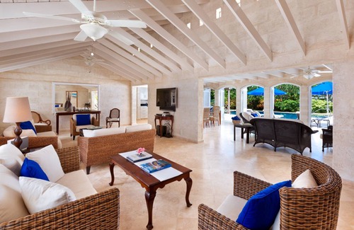 Gibbs Bay Villa | Villa ∙ 3 bedrooms ∙ 6 guests