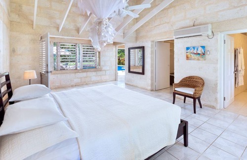 Gibbs Bay Villa | Villa ∙ 3 bedrooms ∙ 6 guests
