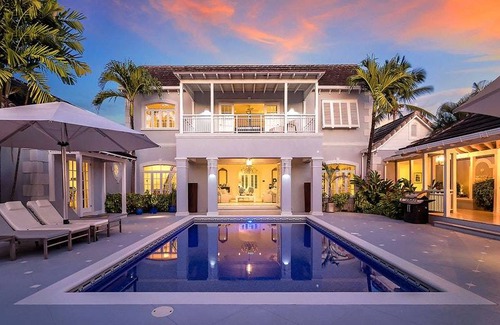 Sandy Lane Villa | Villa ∙ 5 bedrooms ∙ 10 guests