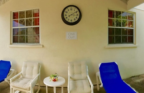 Scarborough Apartment | VILLA MIA with AC & Minutes From Miami Beach