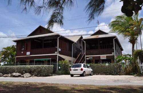Silver Sands Apartment | Yellow Bird Apartment