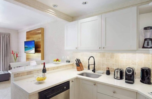 Westmoreland Apartment | ZenBreak Westmoreland Sago 113