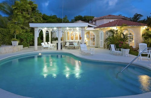 Merlin Bay House | ZenBreak Whitegates is a luxury 4 bedroom beachfront villa on the West Coast