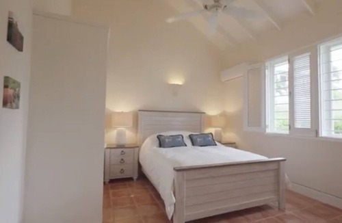 Clinketts Villa | 1 minute to the Beach! Family sized luxury Villa with Pool, West Coast Barbados