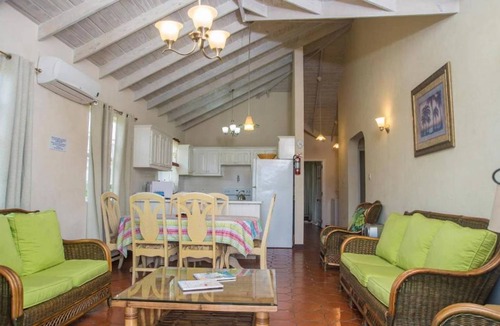 Wanstead Apartment | 1790 m² Apartment ∙ 3 bedrooms ∙ 6 guests