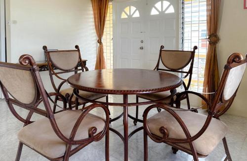 Prospect Apartment | 2 Bed Apartment, great location