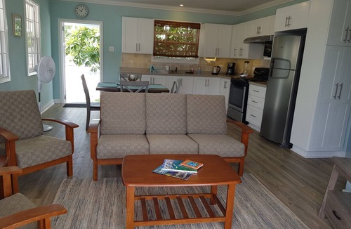 Rockley Apartment | 2 minute Walk to Beach, Newly Renovated, 2 Bedroom 2 Bathroom Apartment #2