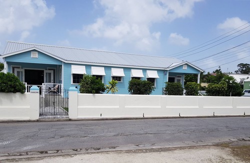 Rockley Apartment | 2 minute Walk to Beach, Newly Renovated, 2 Bedroom 2 Bathroom Apartment #2