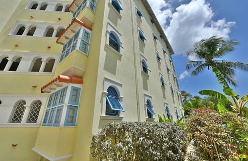 Oistins Condo | #201 Oceanview beachfront Maxwell Beach Villas