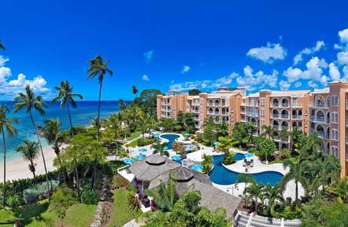 Gibbs Bay Condo | 2500 sq. ft. Two-Bedroom Luxury Beachfront Suite on the West Coast