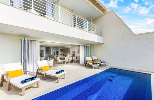 Merlin Bay Villa | 40 Westmoreland Hill