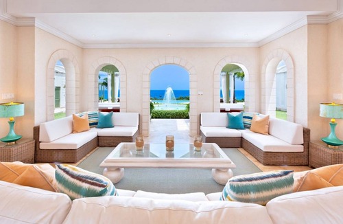 Weston Villa | 557 m² Villa ∙ 4 bedrooms ∙ 8 guests