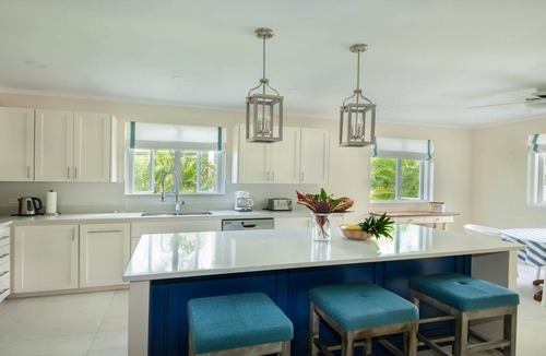Gibbs Bay Villa | A 4 Bedroom Villa With Private Pool & A 3 Minute Walk To The Beach - Great Value