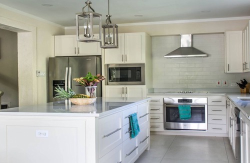 Gibbs Bay Villa | A 4 Bedroom Villa With Private Pool & A 3 Minute Walk To The Beach - Great Value