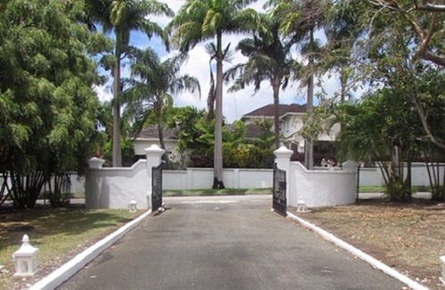 Halcyon Heights House | A Tranquil Escape in Sandy Lane, Barbados