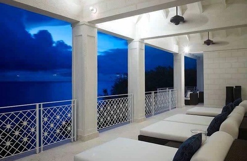 Old Trees Bay Villa | Accented by the finest furnishings and fittings