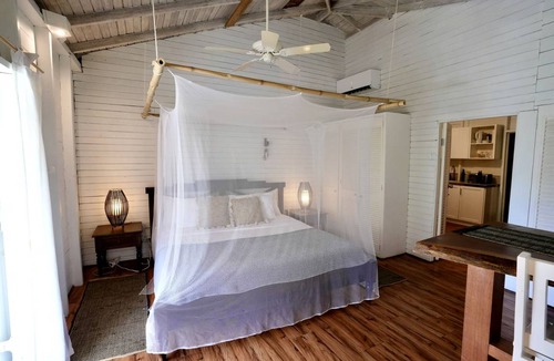 Bathsheba Other | Accommodation ∙ 1 bedroom ∙ 2 guests
