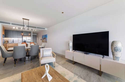 Brighton Condo | Allure #502, Beachfront Penthouse by ZenBreak