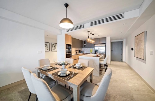 Brighton Villa | Allure 503 Summary: E