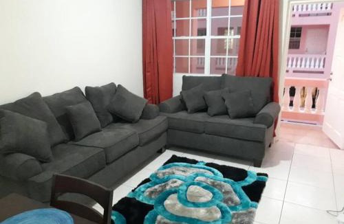 Maxwell Apartment | Apt Turtle Beach your home at the beach