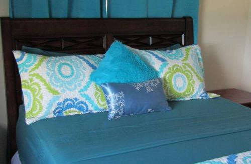 Maxwell Apartment | Apt Turtle Beach your home at the beach