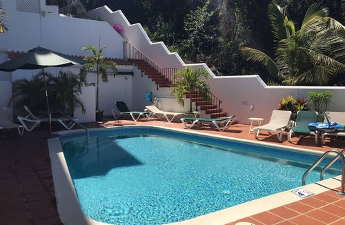 Gibbes Apartment | Ashanti 1, stunning 3 bedroom apartment on the platinum coast of Barbados.