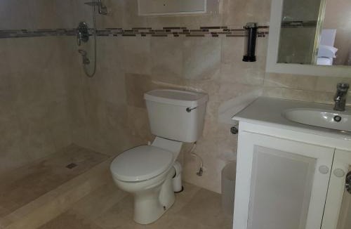Hill Crest Apartment | Atlantic Breezes