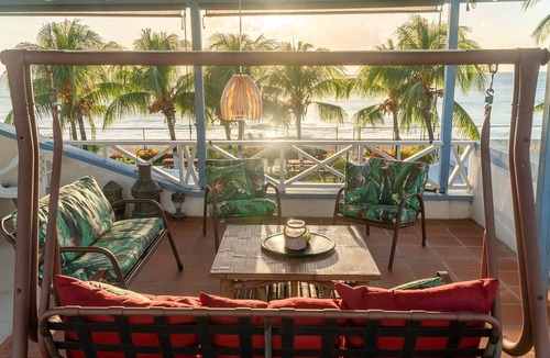 Bridgetown House | Banyan Beach House Villa