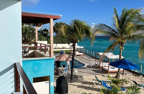 St. Lawrence Gap Condo | Beachfront 2-bedroom condo in St Lawrence Gap near Oistins
