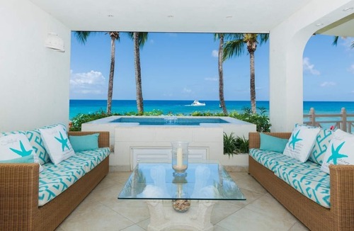 Reeds Bay Apartment | Beachfront Bliss with Spa Pool - Reeds House 9