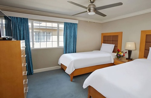 Saint Lawrence House | Beachfront Caribbean Resort! Amazing 2 Bedroom Unit. 3 Outdoor Pools